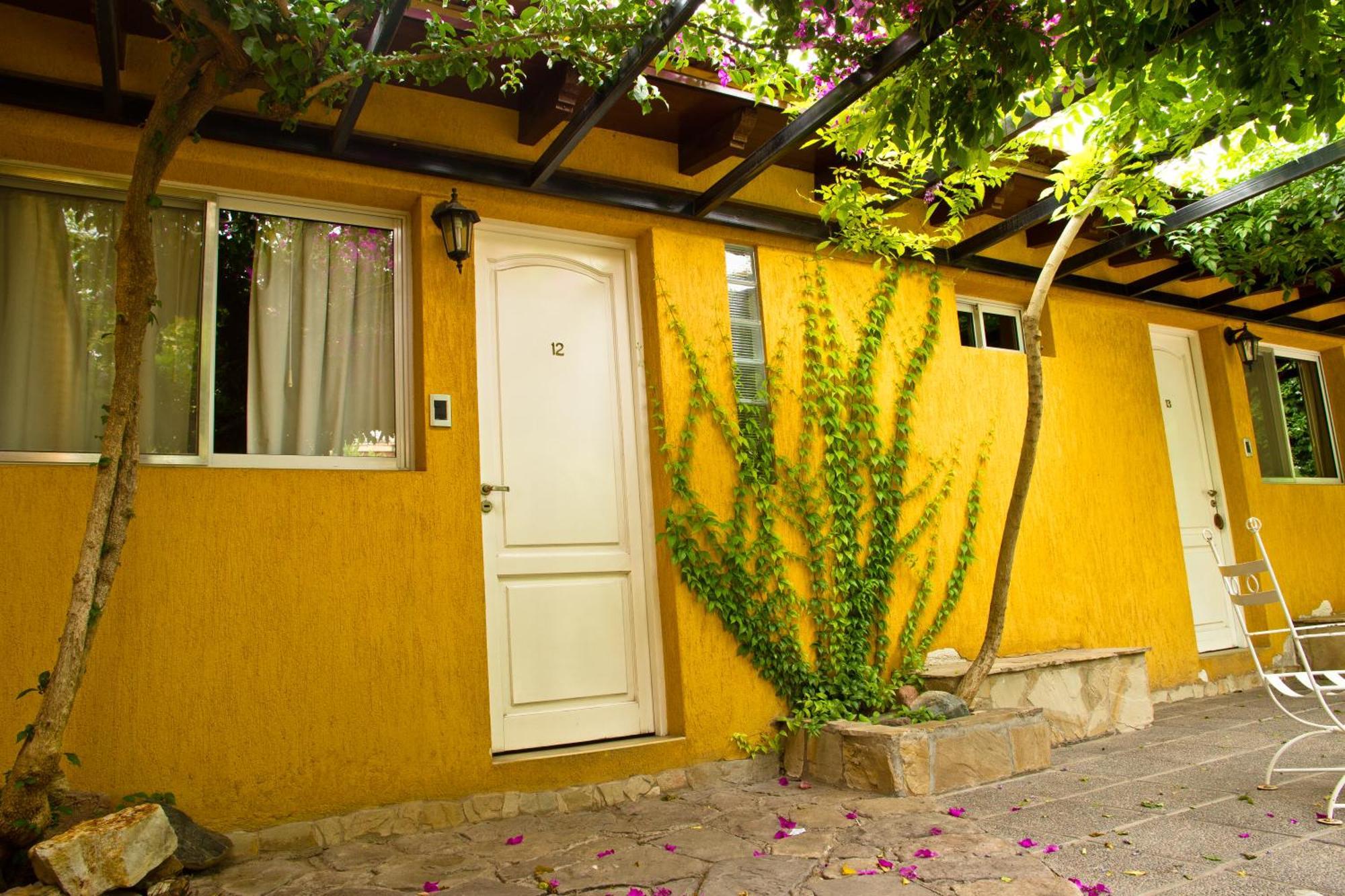 Alamo Hostel & Suites ميندوزا المظهر الخارجي الصورة